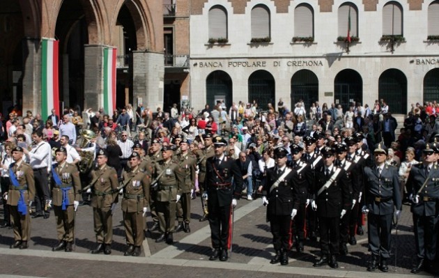 Cremona. La Festa del 2 giugno si celebra in Piazza del Comune