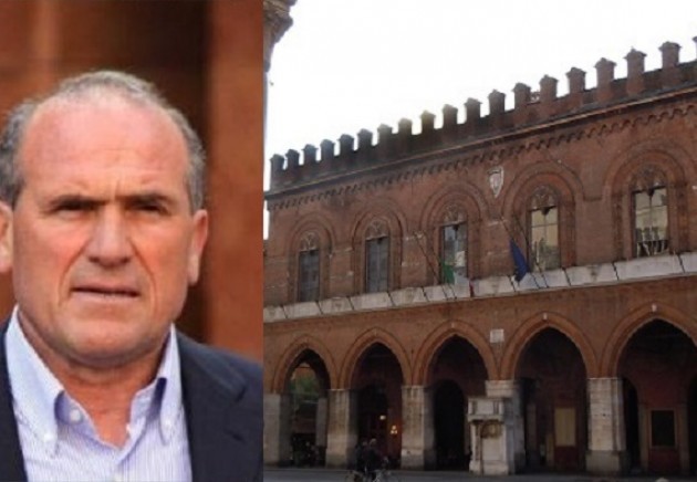 Perri si coalizza anche la Lega e Forza Italia critica il Pd