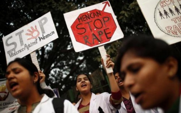 India, stupro di gruppo. Amnesty: indagine imparziale e fine dell'impunità