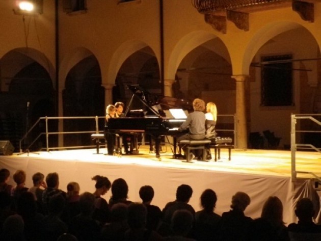 Spazionovecento 8MANI - ultimo appuntamento della rassegna a Cremona