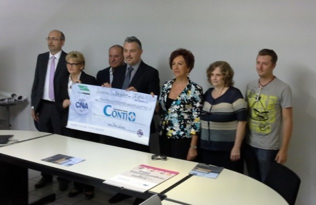 CNA Cremona e Cassa Padana consegnano alla Giorgio Conti 3.844 euro (video)