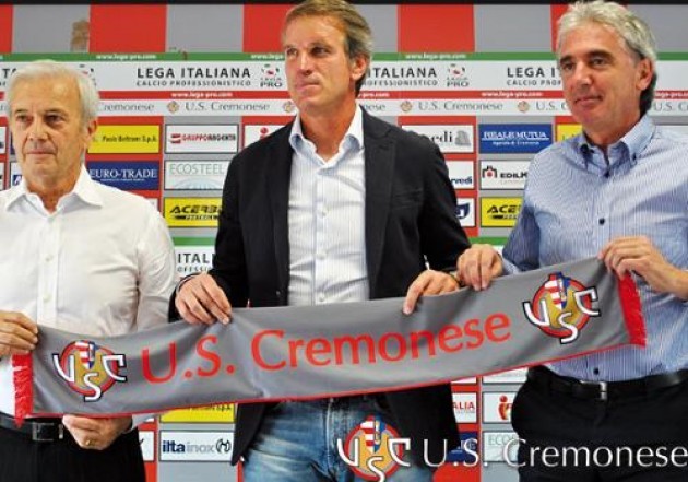 Cremonese, presentato l'allenatore Mario Montorfano