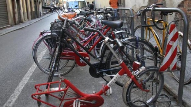 A Milano in 6 mesi recuperate 667 rottami di bici