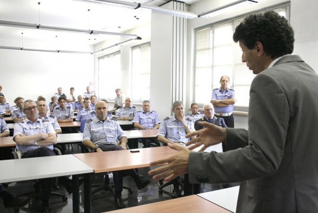 Il sindaco in visita al comando della Polizia Comunale di Cremona