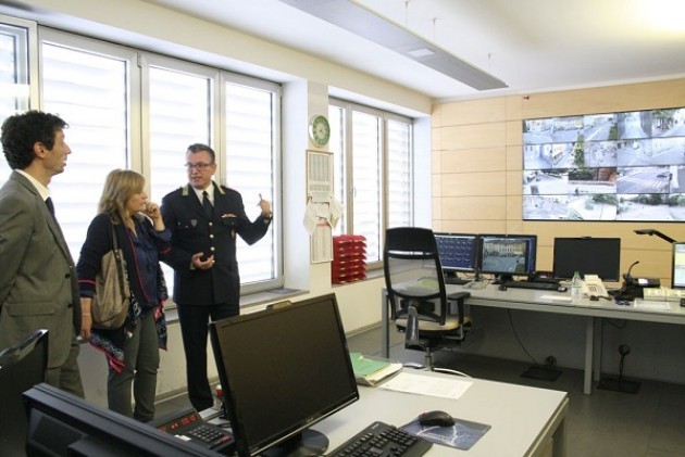Il sindaco in visita al comando della Polizia Comunale di Cremona