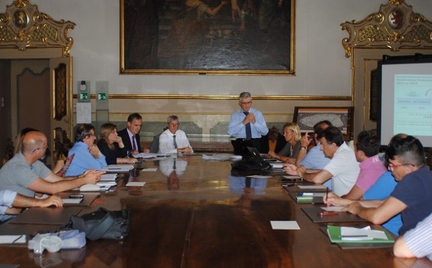 Tari. Il comune Cremona si confronta con le associazioni