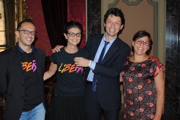 Il Sindaco Galimberti di Cremona aderisce alla campagna Riparte il Futuro