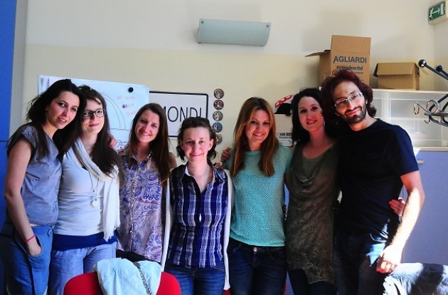Quattro ragazze europee volontarie nel comune di Cremona
