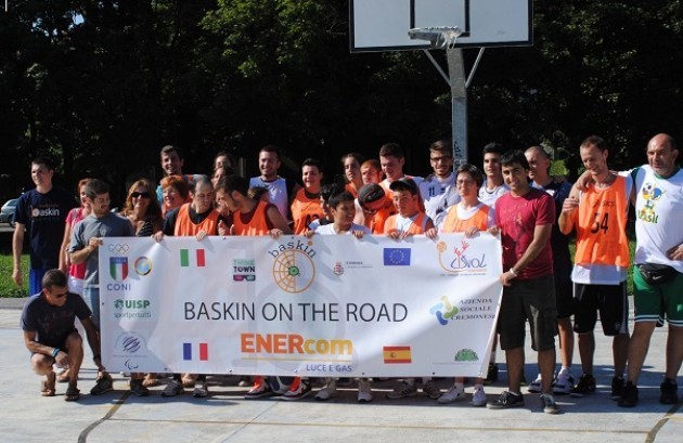 Cremona, inizia l’avventura del gruppo Baskin on the Road