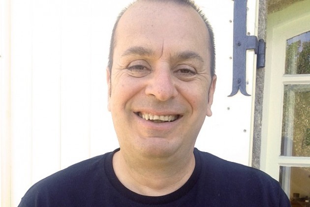 Fabio Canino aderisce a Giu’ le mani dai bambini