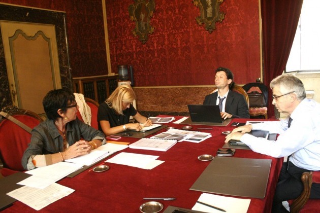 Cremona Sindaco ed assessori al lavoro sul piano manutenzioni