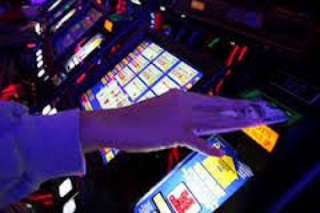 Milano Gioco d’Azzrdo. Il comune denuncia la sala di Viale corsica