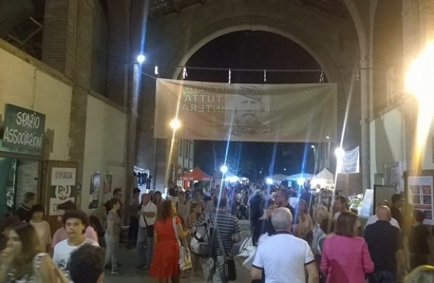 Cremona Speranza e Serracchiani chiudono la Festa Unità 2014 del PD DI  Crema