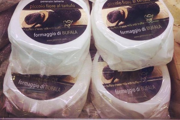 Bagnolo di San Pietro di Feletto (TV). I formaggi bio Perenzin protagonisti a Londra e Bologna