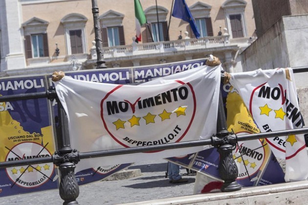 M5S Lombardia approva referendum su chiusure esercizi commerciali