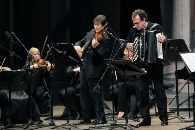 Richard Galliano e Guido Rimonda a Cremona tra barocco e Novecento