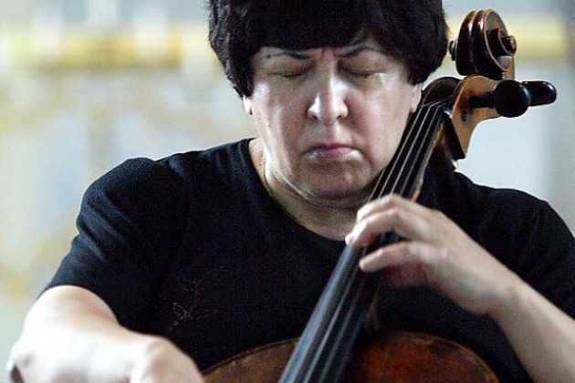 Natalia Gutman in concerto a Cremona, tra Bach e Beethoven
