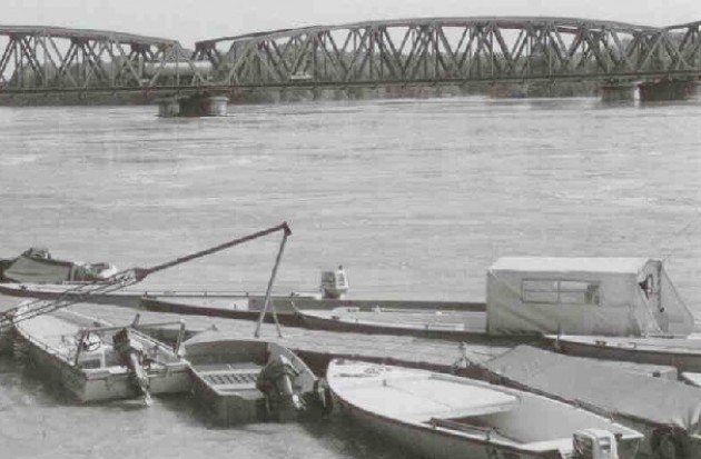 Piena del fiume Po a Cremona nel 2000
