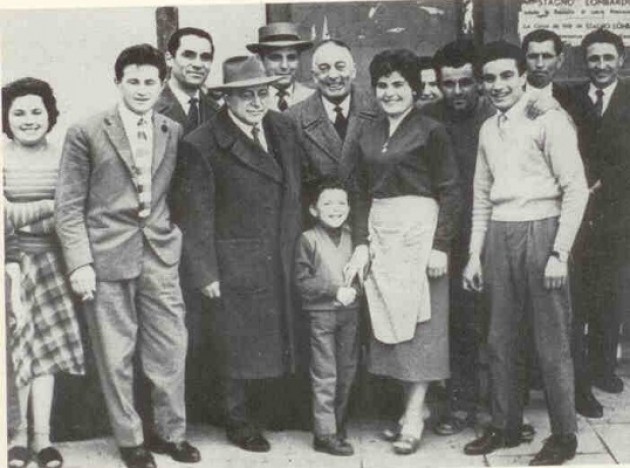 Palmiro Togliatti fra i braccianti di Stagno Lombardo (1950)