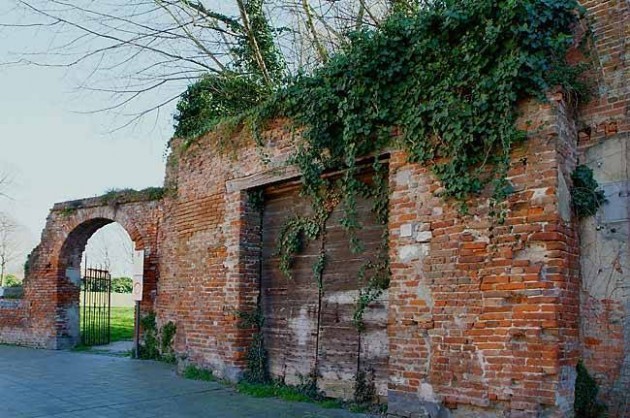 Porta Mosa di Cremona. Lo scempio dell’antica porta