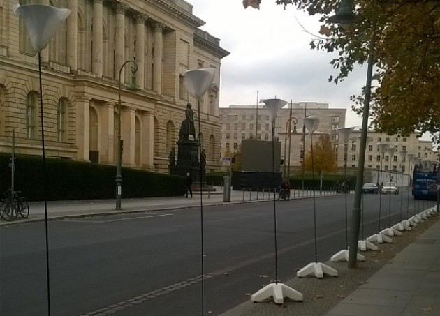 Berlino si prepara a festeggiare il 25° anniversario della caduta del muro.