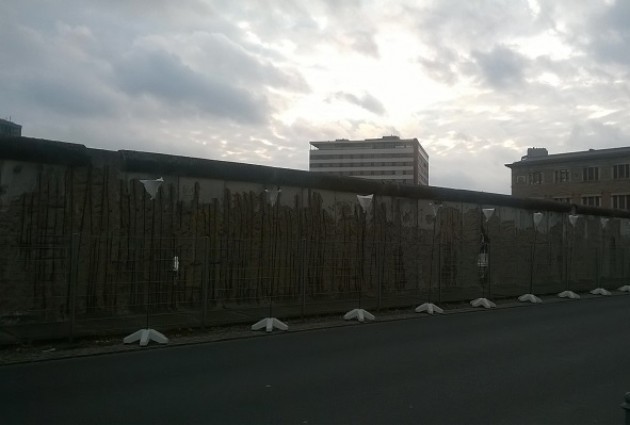 Berlino si prepara a festeggiare il 25° anniversario della caduta del muro.