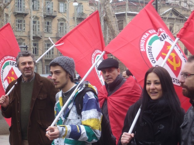 Rifondazione Comunista di Cremona in piazza a Milano con la Fiom-Cgil