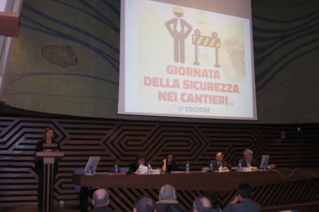 Giornata della Sicurezza nei Cantieri, a Cremona gremita la Sala Maffei