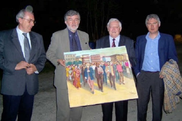 Un regalo a Deo. La foto  del quadro della “ Marcia della Pace” donato a Cofferati