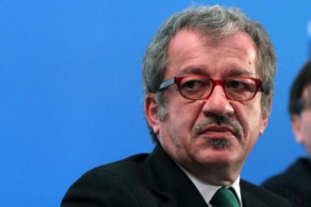 Fiasconaro (5 Stelle Lombardia): ‘Maroni si sottrae ai pm, intollerabile’