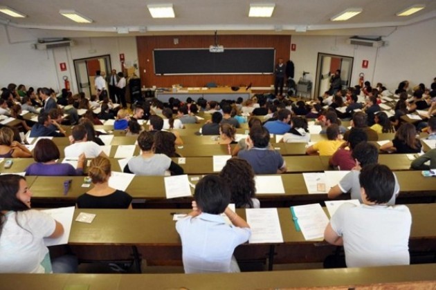 Diritto allo studio universitario, Marco Bonomelli scrive a Maroni