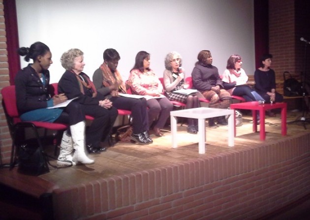  Cremona Storie di Vita di migrante  al femminile (Video)