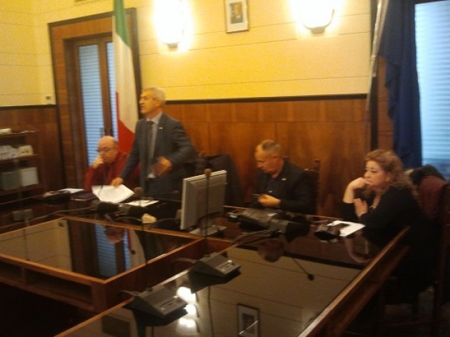 La protesta dei lavoratori della Provincia di Cremona (Video)