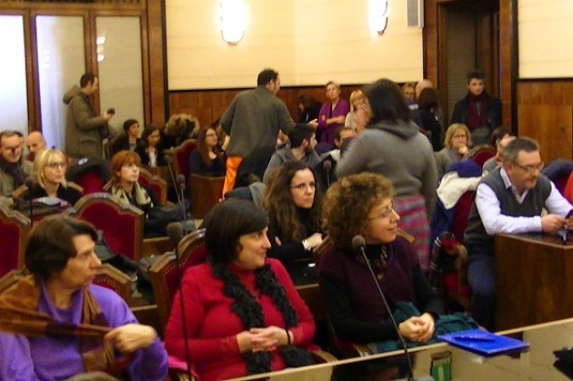 La protesta dei lavoratori della Provincia di Cremona (Video)