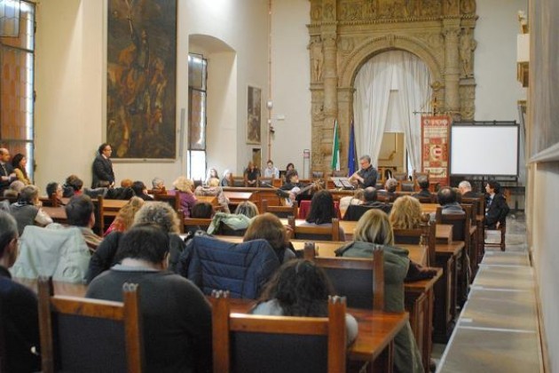 I dipendenti del Comune di Cremona scambiano auguri con Sindaco e Giunta