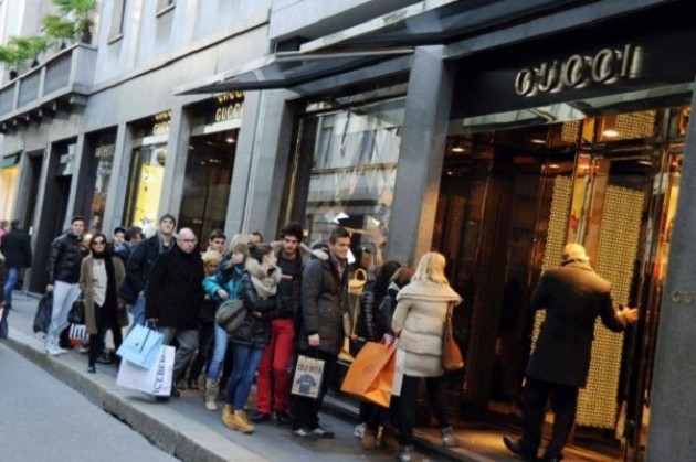 Milano: 435 milioni di euro per i saldi invernali 2015