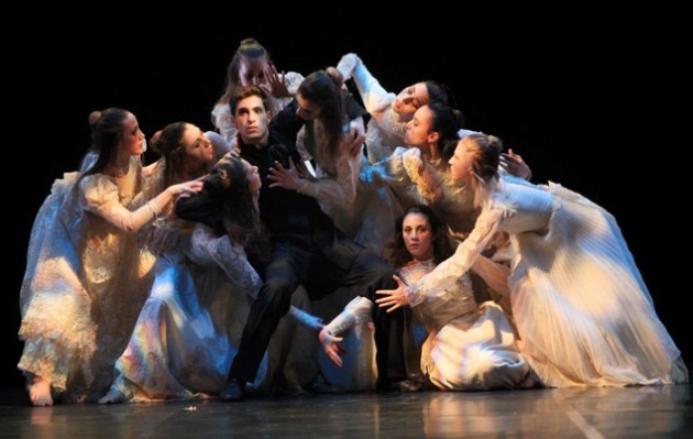 Dal 10 gennaio disponibili abbonamenti Danza 2015 al Ponchielli