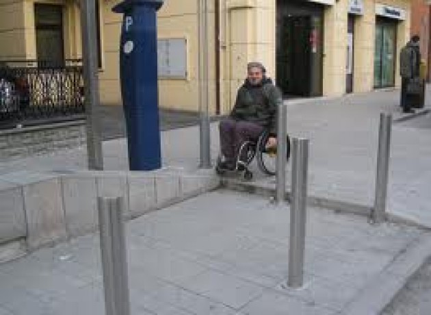 Il Pd chiede nuove risorse per il superamento delle barriere architettoniche