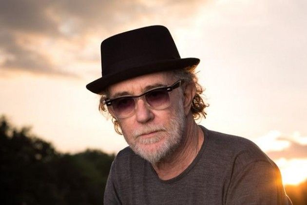 De Gregori in ‘Vivavoce’ a Cremona, da domani i biglietti al Ponchielli