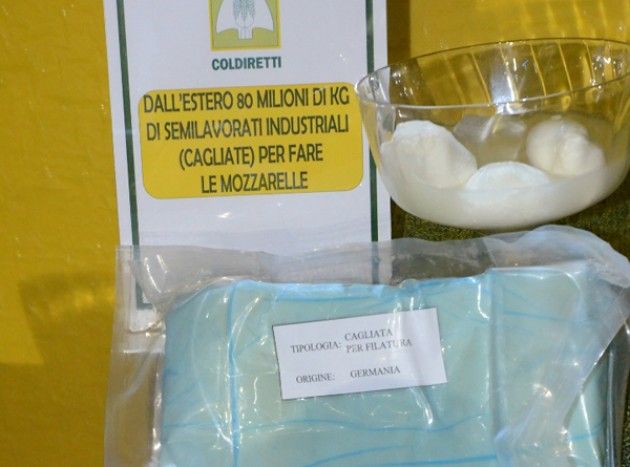 Coldiretti, mozzarelle senza latte abbiano etichetta