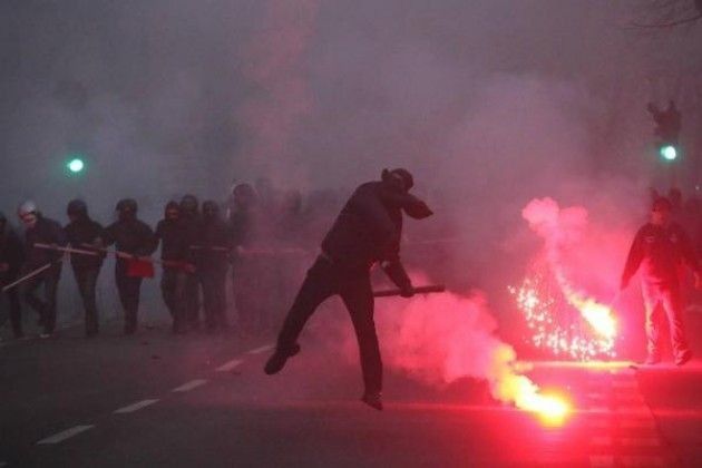 Cremona Isolare e punire i fascisti ed i black bloc | G.C.Storti