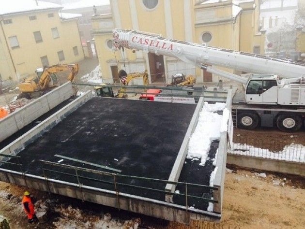 Cremona Operazioni decisive in via Brescia, varo del manufatto prosegue