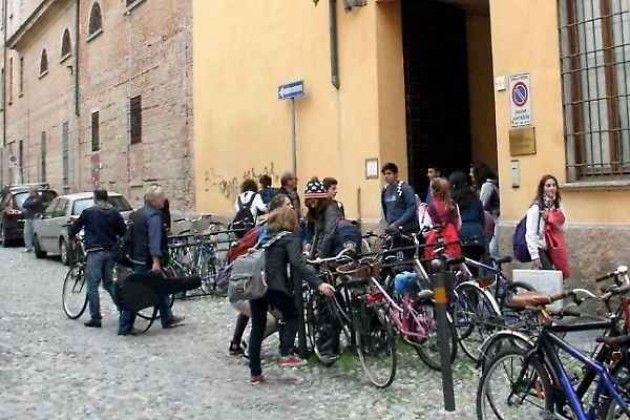 Lavori a Cremona, domani via agli interventi alla Scuola Media Campi