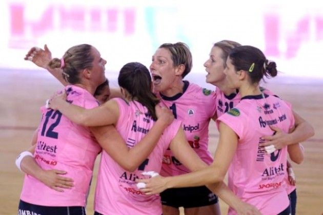 La Pomì esordisce domenica al PalaRadi, a Cremona anche la pallavolo top