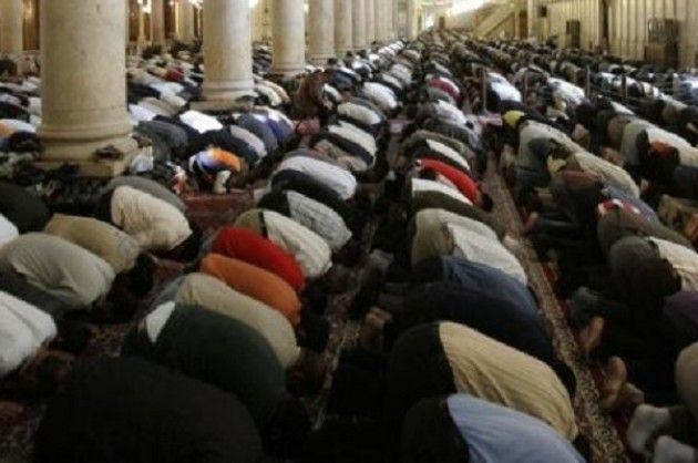 Casalino (M5S Lombardia). Moschee, legge incostituzionale: va impugnata