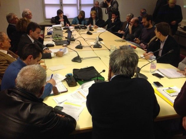 Inceneritore, in commissione dati, tavoli tecnici e percorso