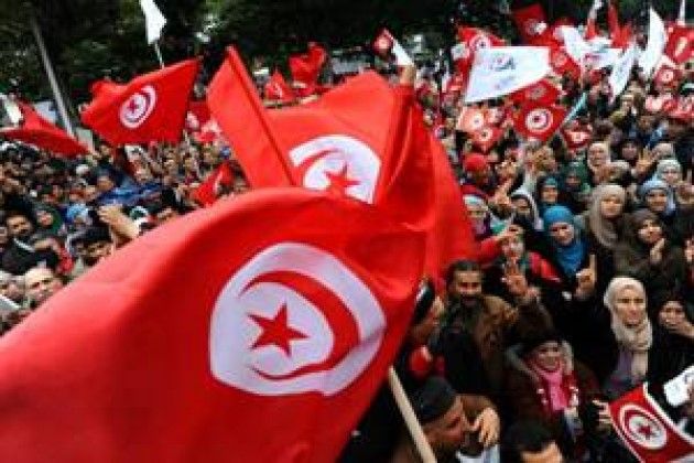 Non lasciamo sola la Tunisia di Bobo Craxi