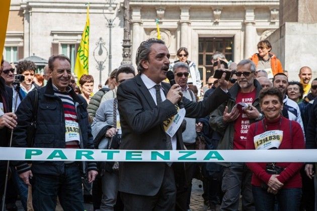 E’ partita da piazza Montecitorio la campagna #CorroPer un’altra idea di sport