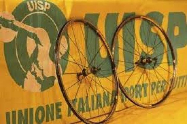 L’Uisp a Bologna al fianco di Libera e don Ciotti per la legalità e l’etica, anche nello sport 