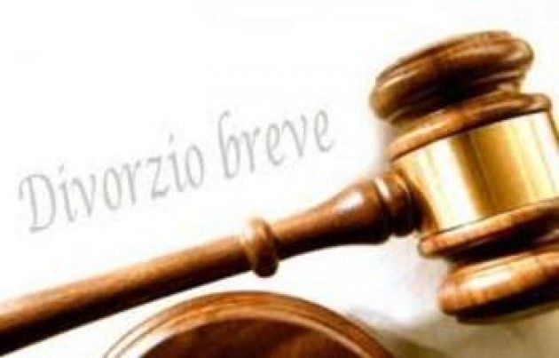 Divorzio breve? Lo Stato continuera' ad andare sotto lenzuola delle persone